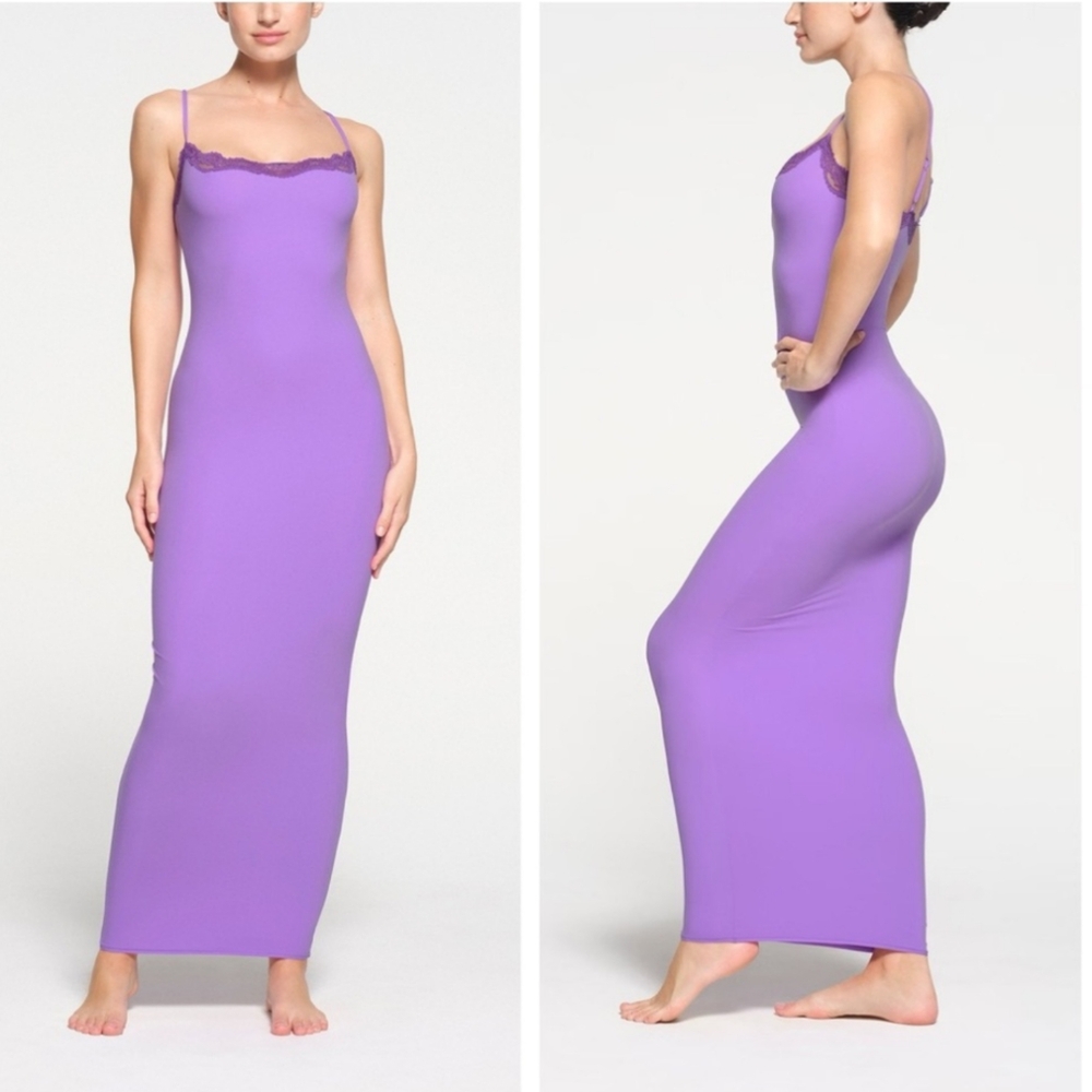 BB1. NWT SKIMS FITS EVERYBODY LACE LONG SLIP DRESS IN ULTRA VIOLET MULTI